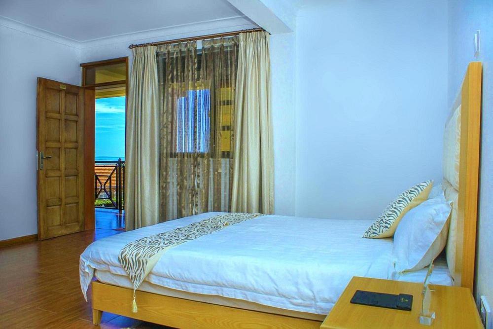 Rosemary Courts Bed And Breakfast Entebbe Eksteriør billede